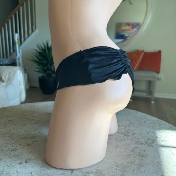 Booty short panties black size small - Picture 3 of 6
